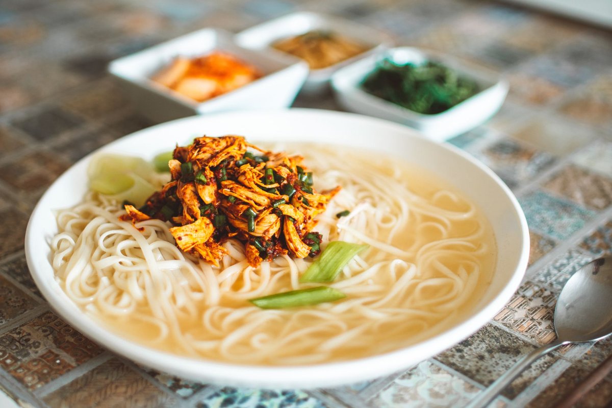 닭칼국수 만드는 법 진한 육수 보양