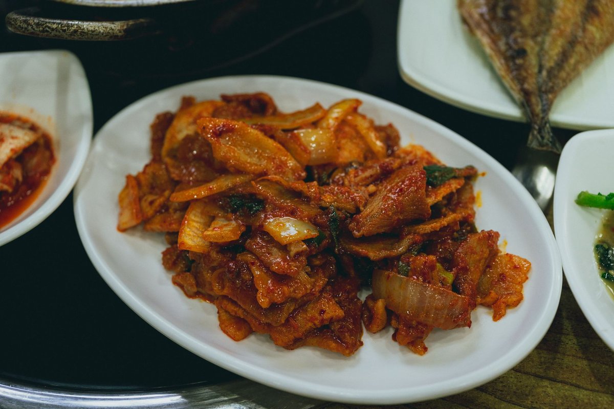 묵은지 김치찜 만드는 법 푹 익혀 부드럽게 밥도둑
