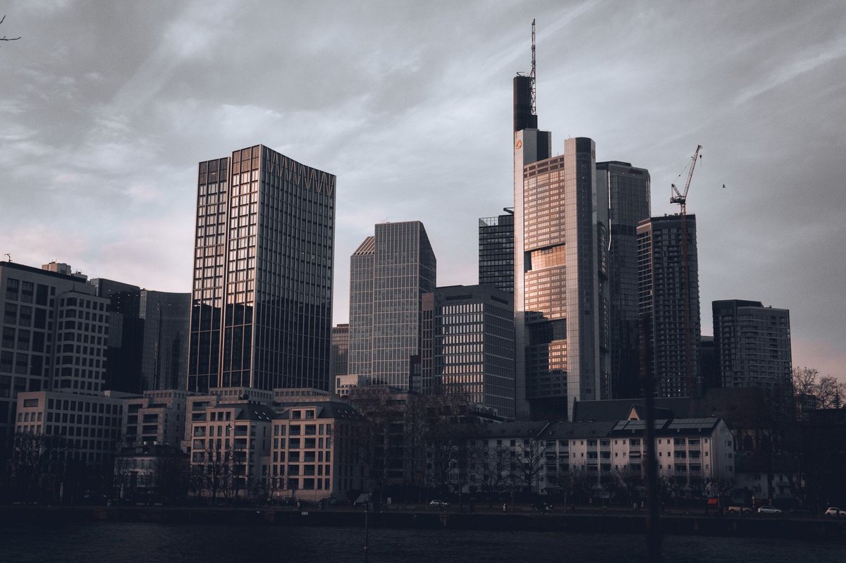 financial district skyline