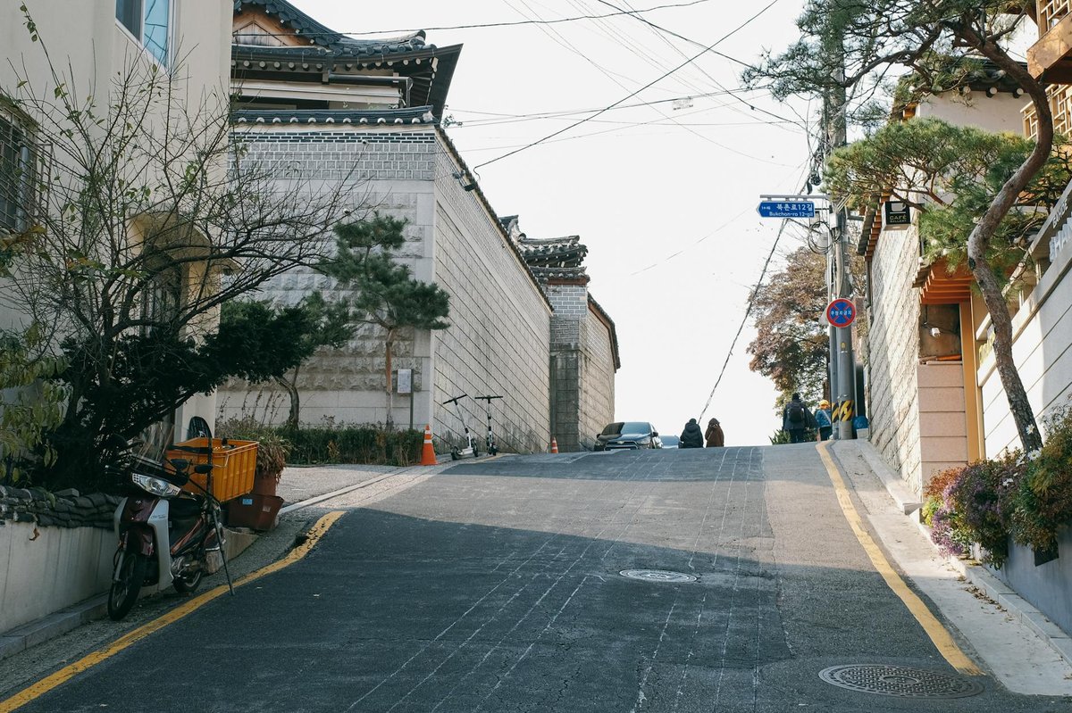 인사동&middot;북촌 스승의날 한정식 주차 가이드 2026 &mdash; 은사&middot;부모님 모시기 좋은 식당 3곳 + 공영주차장 요금 - 전경/입구